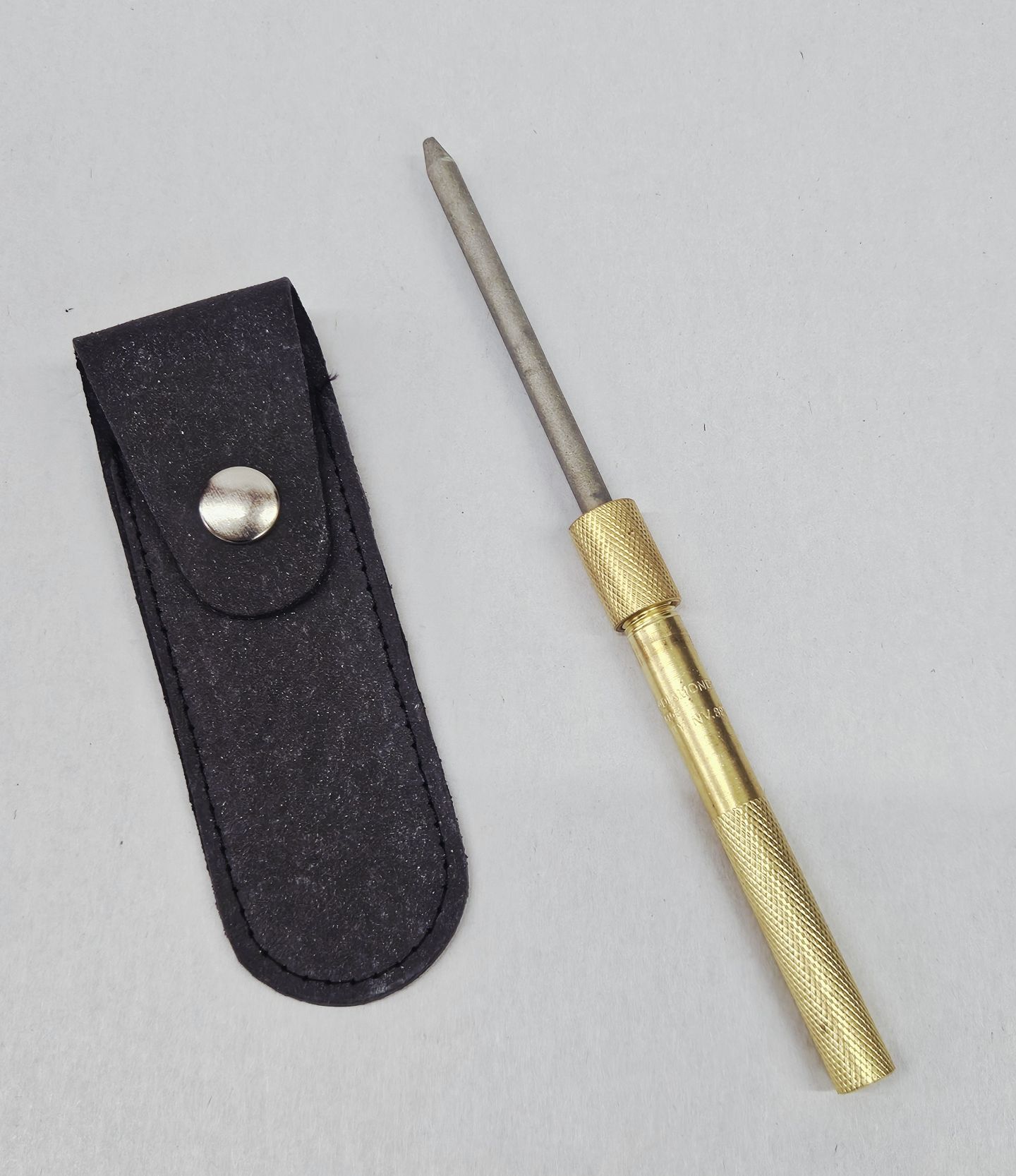 EZ Brass Hdl Sharpener w/Pouch